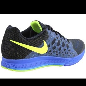 Nike Zoom Pegasus 31 sneakers Cobalt black/volt hyper cobalt